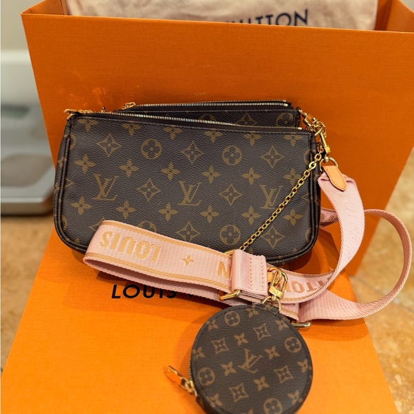 Louis Vuitton Brown Monogram Crossbody with Pink Strap - Picture 12 of 13